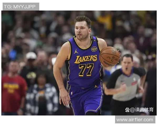 湖人队与掘金队历史交锋战绩回顾及分析