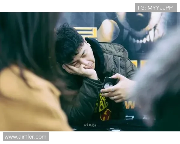 狼人队与贝西克塔斯的激烈对决揭示足球战术的巅峰对抗